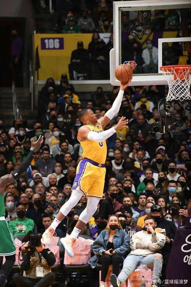 jnh-足总杯赛前再迎强敌，夏洛特黄蜂再遭质疑，主帅态度——质疑声仍在，资深球员宣示担当的简单介绍